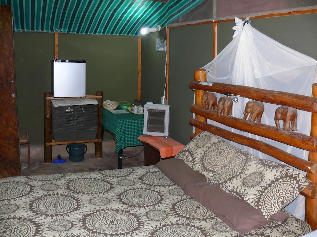 Amanzimlotzi Riverside Bush Camp Hoedspruit Værelse billede
