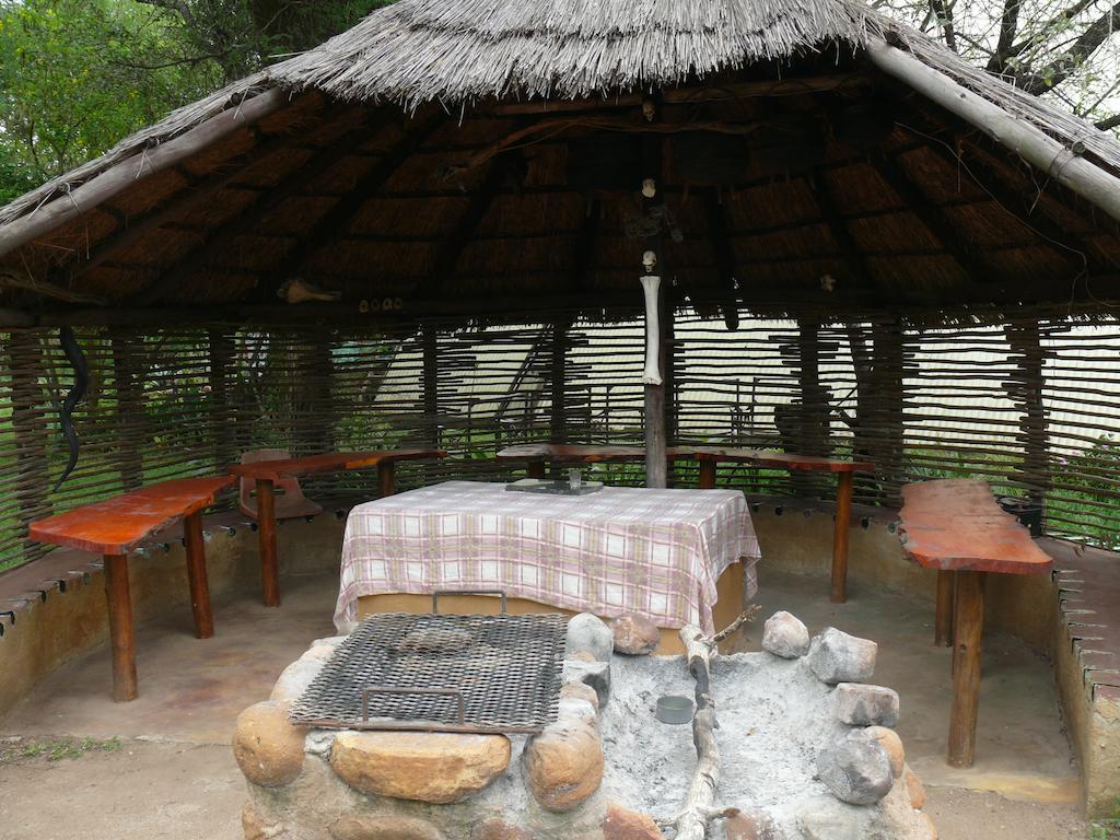 Amanzimlotzi Riverside Bush Camp Hoedspruit Eksteriør billede