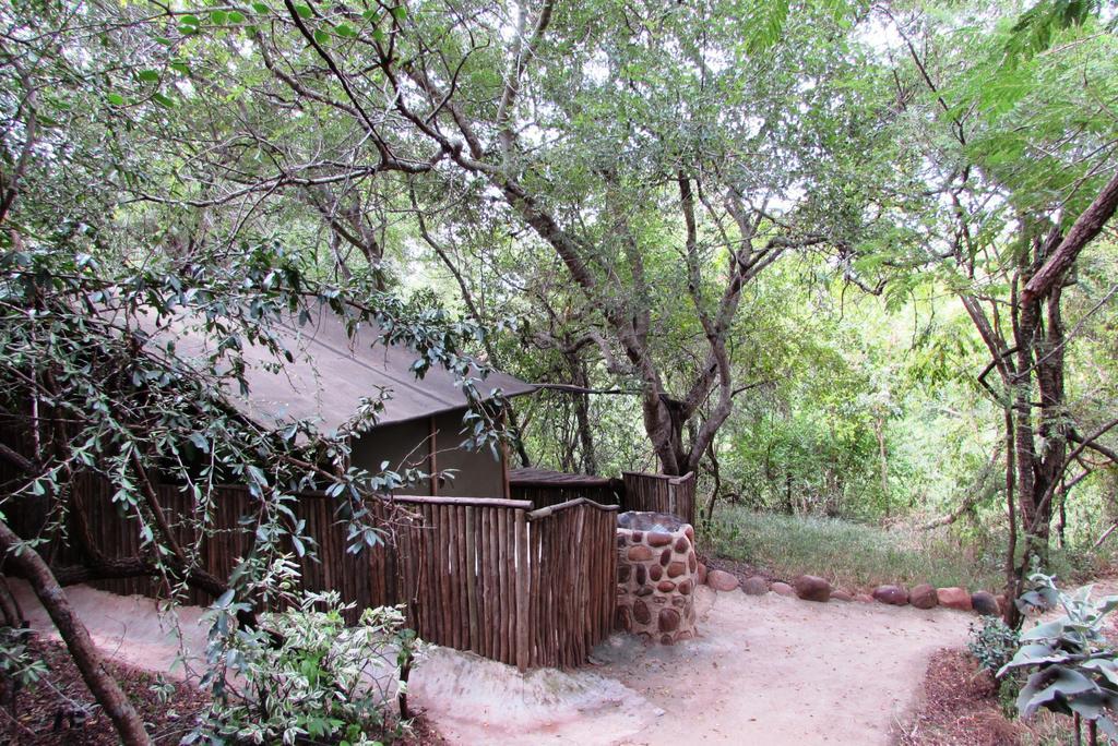 Amanzimlotzi Riverside Bush Camp Hoedspruit Eksteriør billede