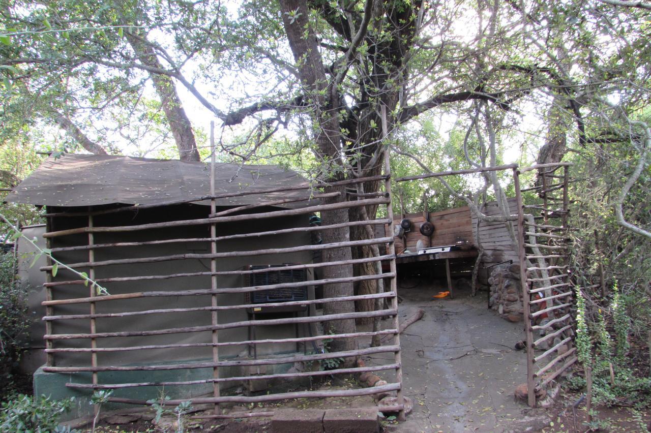 Amanzimlotzi Riverside Bush Camp Hoedspruit Eksteriør billede