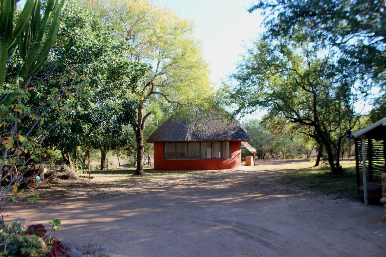 Amanzimlotzi Riverside Bush Camp Hoedspruit Eksteriør billede